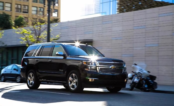Chevrolet Tahoe 4