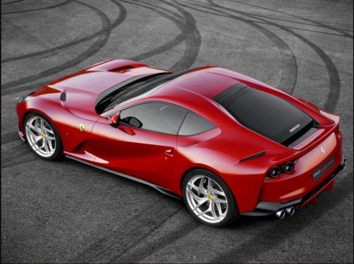 Ferrari 812 Superfast