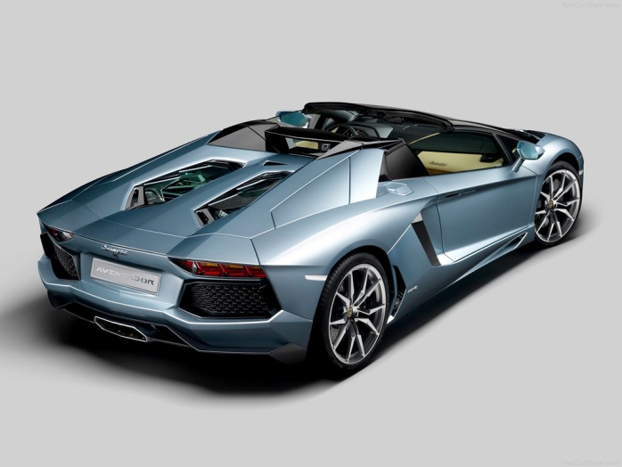 Lamborghini Aventador Roadster