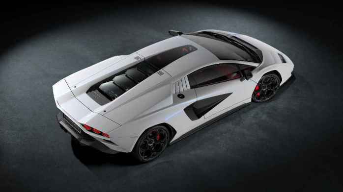 Ламборгини Countach LPI 800-4
