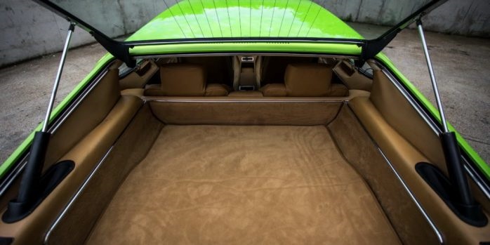 Ламборгини Espada 400 GT