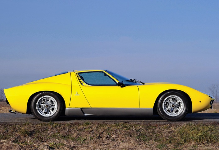 Ламборгини Miura P400S
