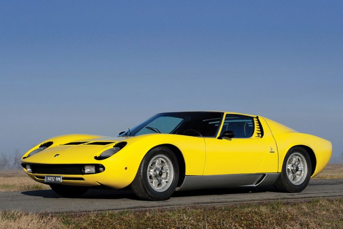 Ламборгини Miura