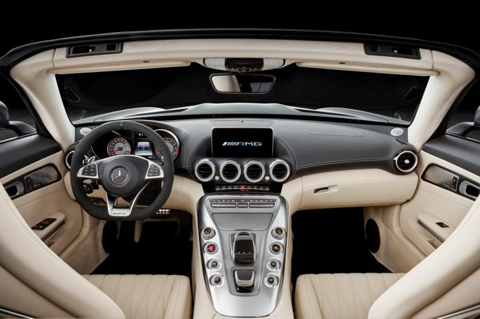 Mercedes-AMG GT C interior
